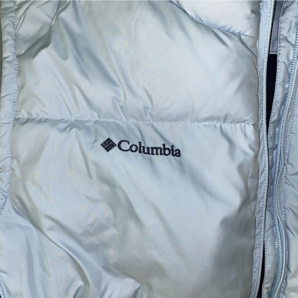 Columbia Puffer Vest - Picture 3 of 3